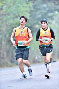 BIB: 2070, 222
                            <button type="button" onclick="openModal(10120008)" class="btn btn-primary btn-sm float-right btn-popup" data-toggle="modal" data-target=".modal-high-quality">
                        <i class="fas fa-shopping-cart"></i> Add to Cart
                    </button>
                                            <button type="button" onclick="isThisMe(10120008, true)" class="btn btn-success btn-sm float-right btn-popup btn-isme hidden" data-toggle="tooltip" data-placement="bottom" title="นี่คือรูปของคุณใช่ไหม คลิกที่นี่เพื่อเอาเข้าอัลบั้ม">
                        <i class="fas fa-plus"></i> Add to album
                    </button>
                    <button type="button" onclick="isThisMe(10120008, false)" class="btn btn-warning btn-sm float-right btn-popup btn-isnotme hidden">
                        <i class="fas fa-ban"></i> Remove from album
                    </button>